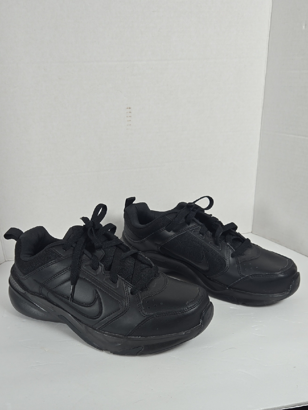 NIKE DEFY ALL DAY 4E Ttaining Sneakers NEW, size 9W DM7564 002
